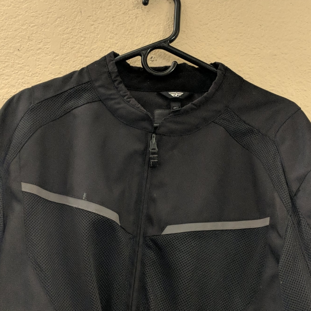 Motorcycle jacket - Picture 3 of 7